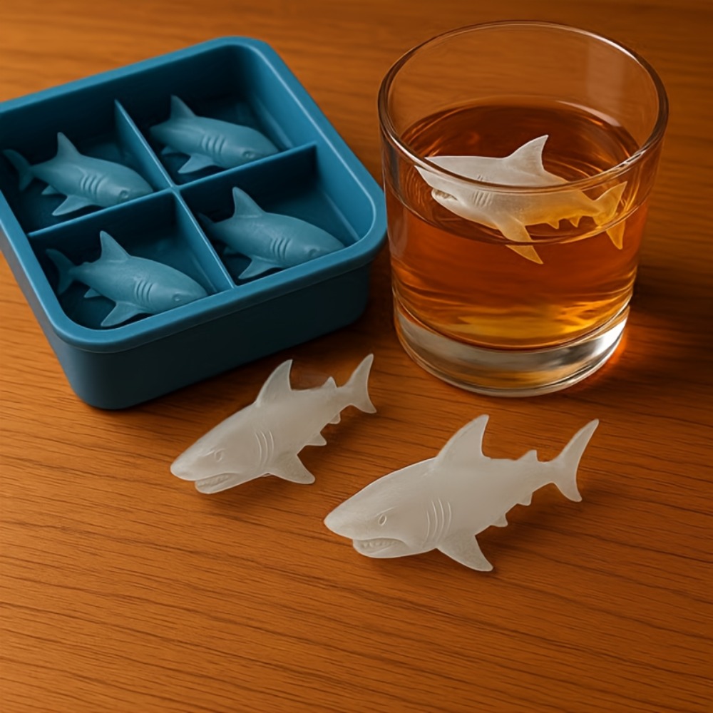 Shark Silicone Ice Cube Tray 4 - Kitchen Gadgets You Must Have recensie en prijs